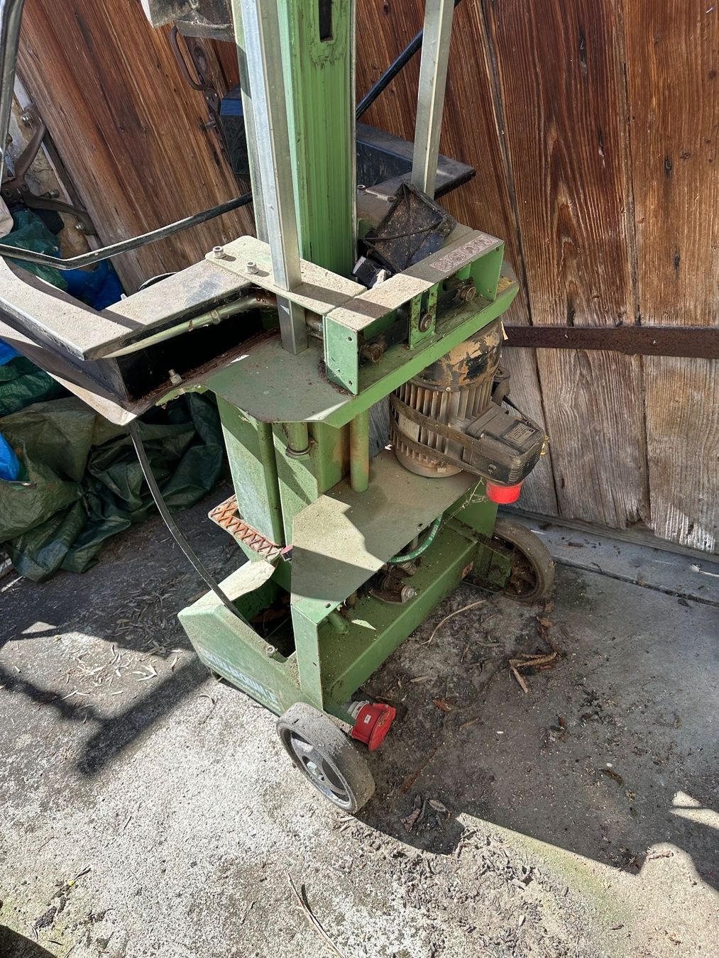 Tutte le macchine: Holzspalter 380 Volt hydraulisch – Usato da Rekingen AG venduto da Bernie2167 1