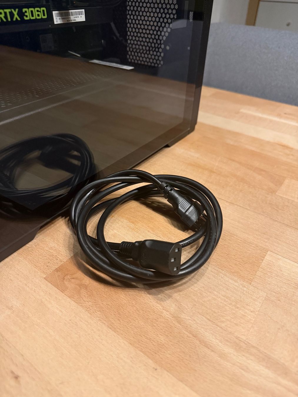 Lenovo PCs: Lenovo Legion T5 – Gebraucht aus Dürnten von squeeky 8