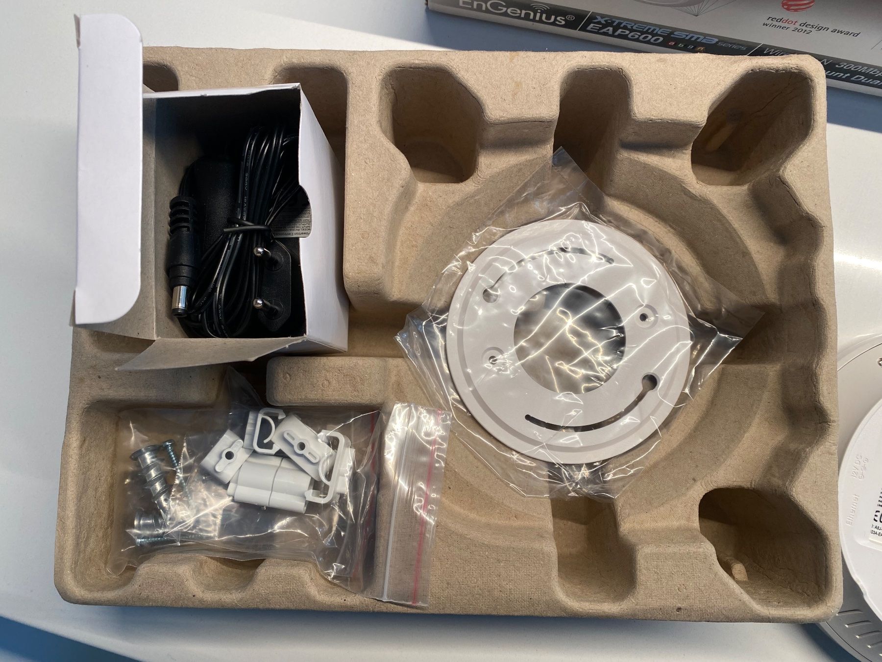 Modem & Router: 3 Stück EnGenius EAP600 Dual-Band Long Range Access Points – Usato da Wabern venduto da Krypto 6