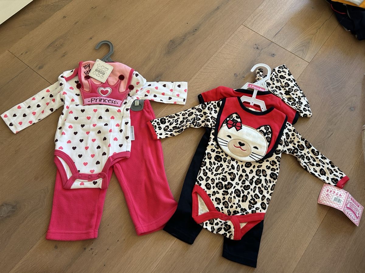Lotti & Set di vestiti: Kleiderpaket grösse 3-6 Monate neu – Nuovo e nell'imballaggio originale da Rümlang venduto da Jennyanna