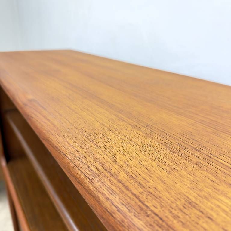 Cassettiere: Mid Century dänisches teak Sideboard – Usato da basel venduto da vintory.ch 3
