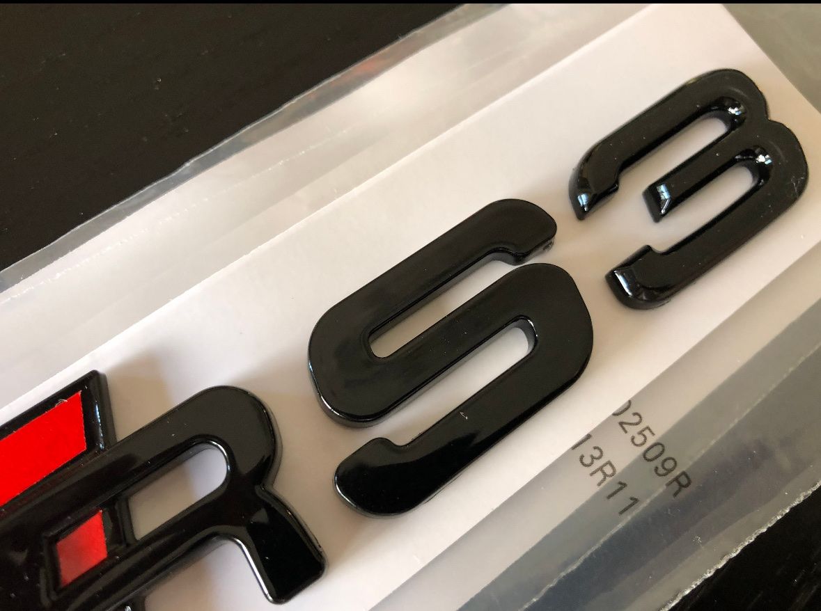 Audi Alle Autoersatzteile: Audi Rs3 Emblem – Neu (gemäss Beschreibung) aus Ulisbach von  1