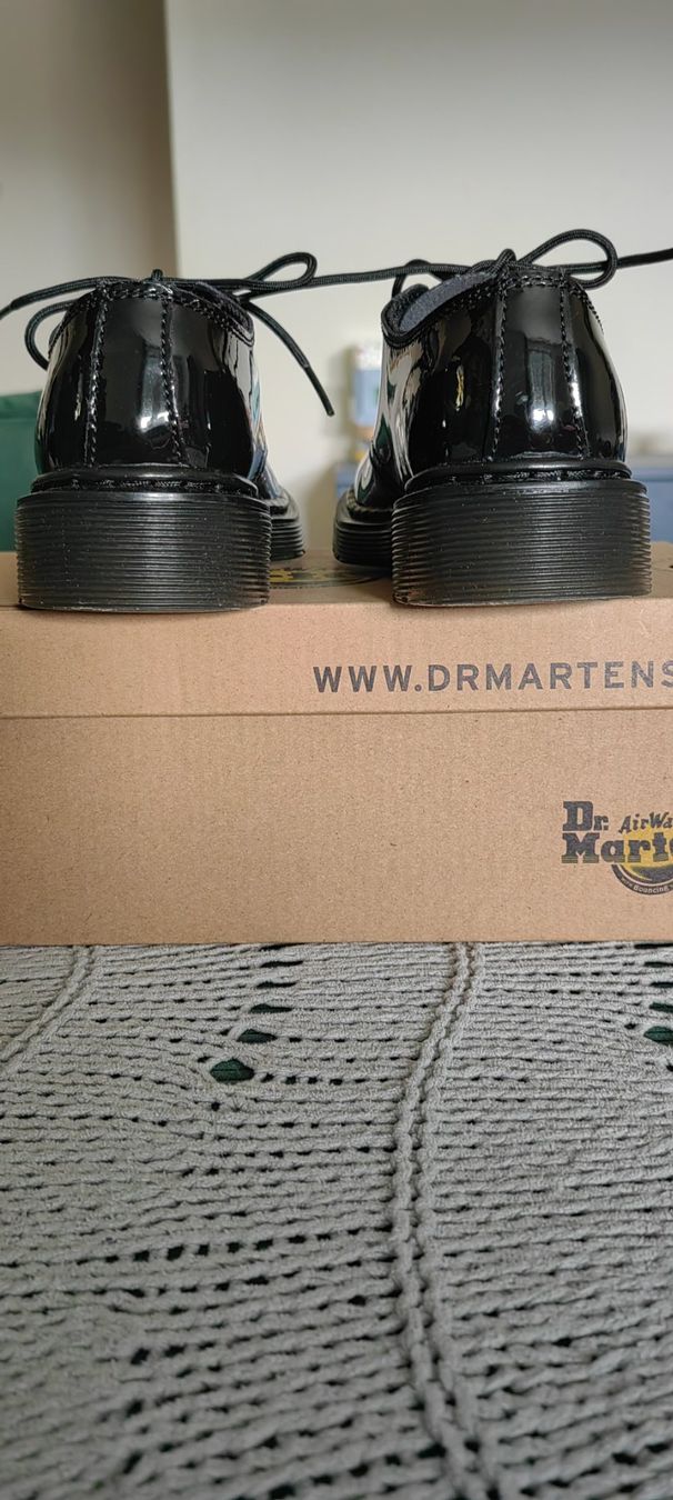 Dr. Martens Schuhe für Jungen: Schuhe Leder Marke Drmartens gr. 31 – Neu (gemäss Beschreibung) aus Langwiesen von VELESA 2