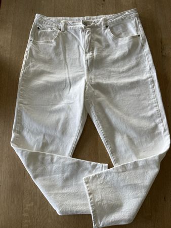 C&A Mom Jeans Weiss Gr. 44/ Perfekt für den Sommer!