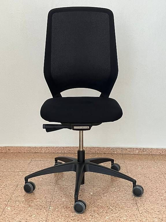 Chaises: Chaise de bureau Drabert – D'occasion à Genève par Capt3