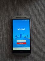 HTC One M8 Gunmetal Grey mit Dot View Hülle und 16GB SDcard