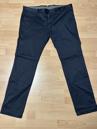 Diesel Hose Herren, Grösse 38, neuwertig & modern!