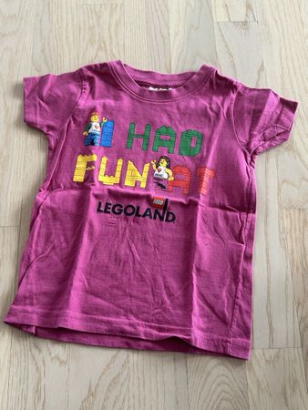 LEGO T-Shirt, Gr. 104, Lila, Top Zustand, Kinder Sommer