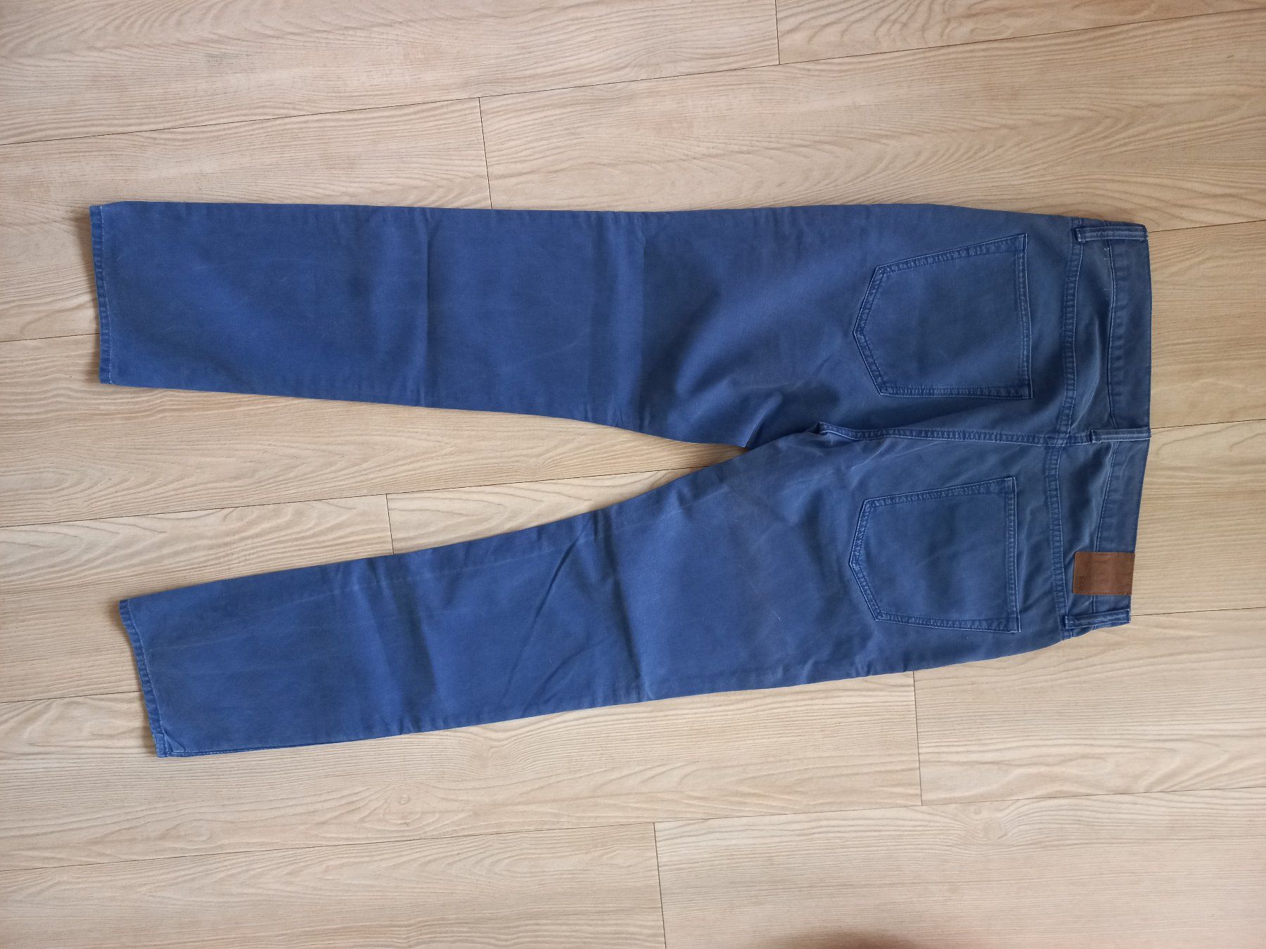 Gap Pantaloni: 3 pantalon GAP – Usato da Châtelaine venduto da ing_mb6r 5