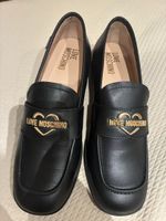 Neue Love Moschino Groesse 39