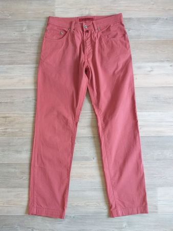 Jeans PIERRE CARDIN    Taille / Grosse S.....