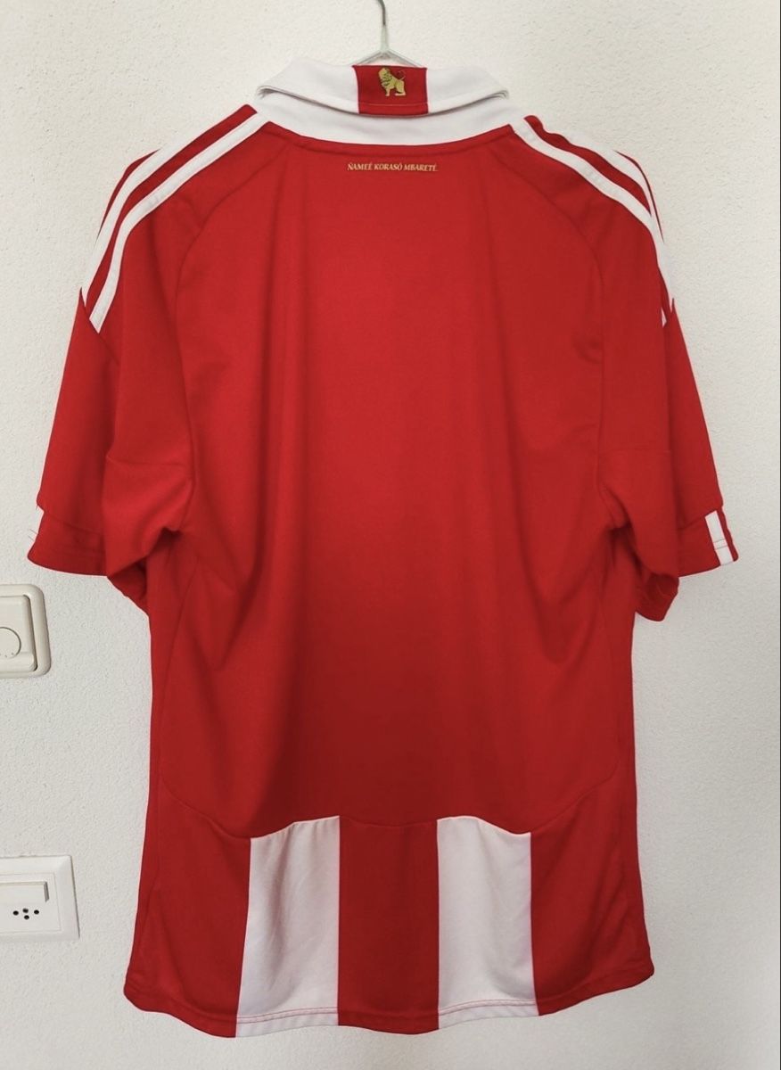 Adidas Maillots de corps & Pantalons: Maillot Paraguay 2010 - Home – D'occasion à Bern par nin_87dx 2