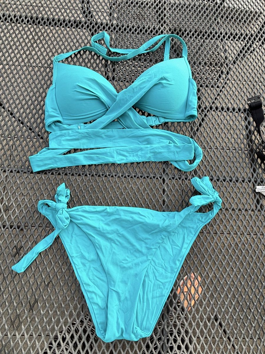 Calzedonia Costumi da bagno & Bikini: Calzedonia Bikini Türkis – Usato da Sulzbach venduto da dfrey25