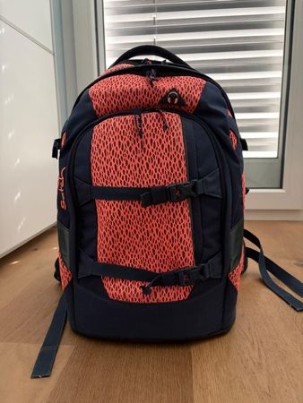Satch Schulrucksack blau orange gebraucht guter Zustand