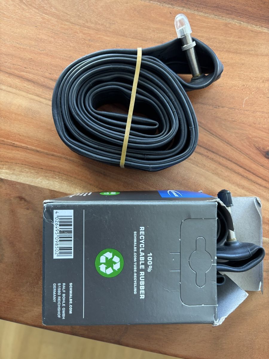 Pneus & Kompletträder: 2x Schwalbe AV17 28" Bicycle Tube – Neu (gemäss Beschreibung) aus Zürich von Megrety 2