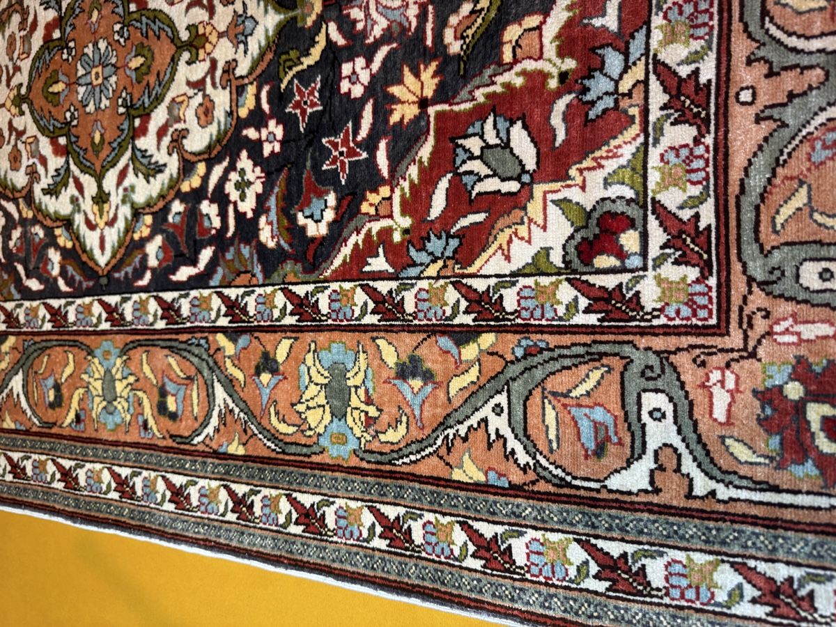 Teppiche: Hereke (Seidenteppich) – Gebraucht aus Chur von Mohammad.miga 2
