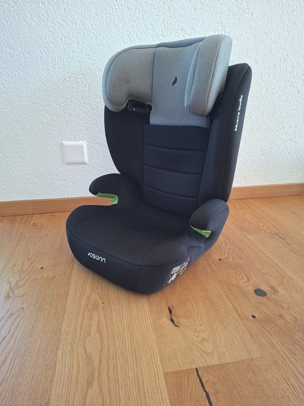 Seggiolini per auto: Kindersitz Musca Isofix – Usato da Grenchen venduto da Schac 1