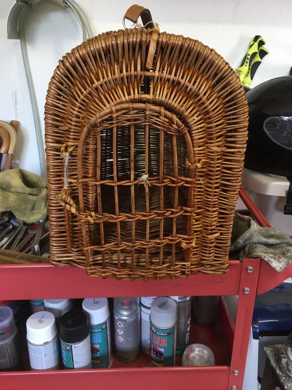Cucce & Letti: Panier de transport pour chat en osier – Usato da Montsevelier venduto da Batson 1