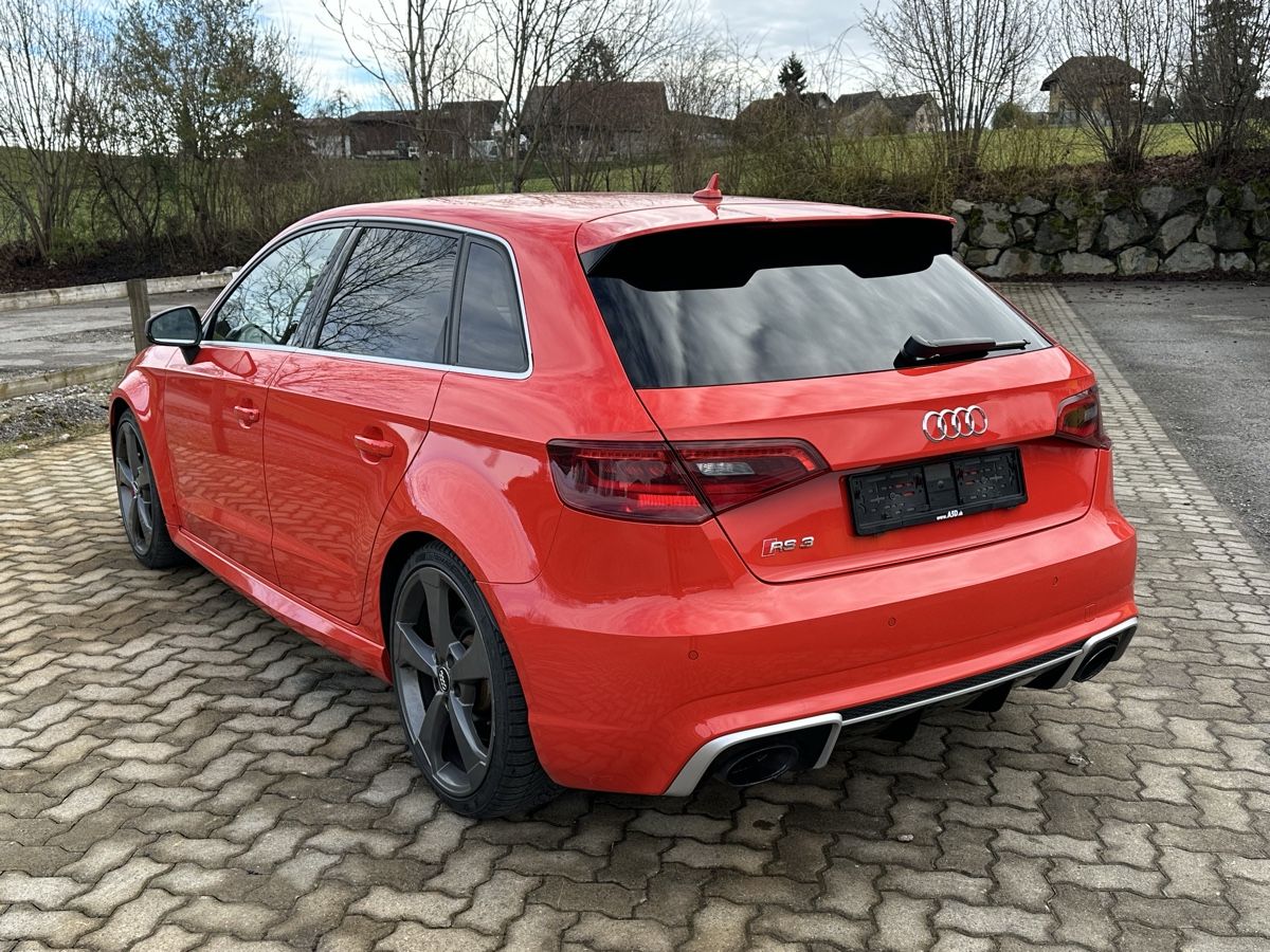 Audi Automobili: AUDI Rs3 8V ab MFK – Usato da Oetwil am See venduto da CarParts 2