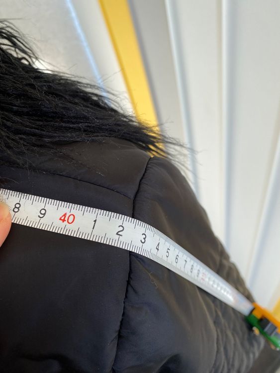 MNG Jacke schwarz mit Kunstfell Gr. 36-38 | Kaufen auf Ricardo