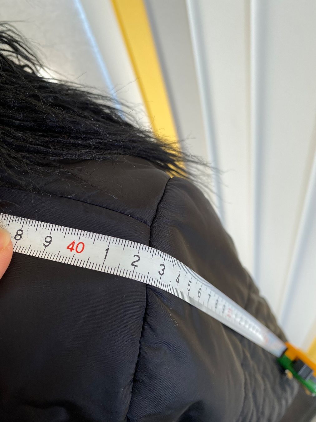 Mango Jacken: Mango Jacke schwarz mit Kunstfell Gr. 36-38 – Gebraucht aus Dielsdorf von ncgarasi 5
