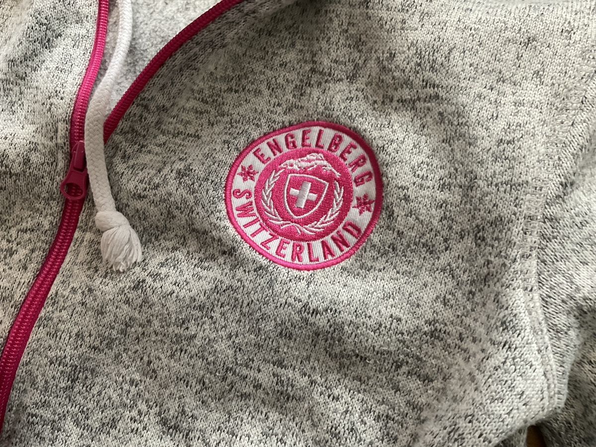 Maglioni & Felpe: Kapuzenpulli Mädchen Grösse 158/164 Engelberg grau – Usato da Adliswil venduto da balou12 2