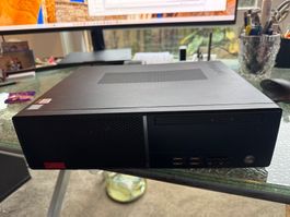 Ordinateur Lenovo d'occasion. Cet appareil dispose d'une cap