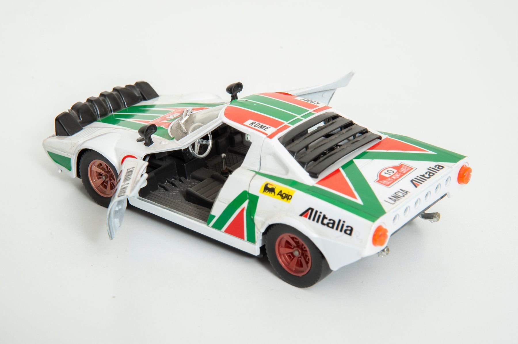Bburago Modellini d'auto: Lancia Stratos Burago 1/24 – Usato da Lausanne venduto da Phlox02 7
