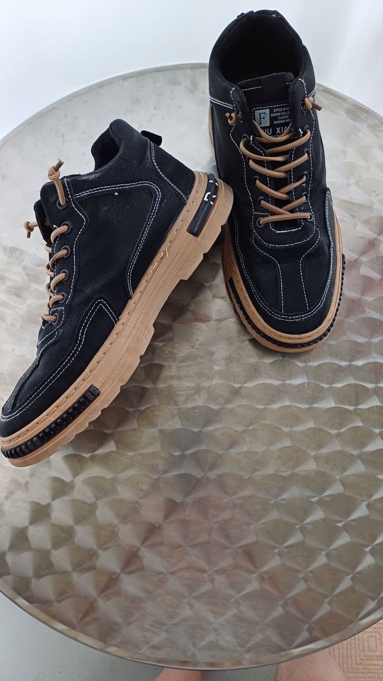 Scarpe da uomo: Wander- und Bergschuhe – Nuovo (secondo la descrizione) da Zollikerberg venduto da Kaugo 2