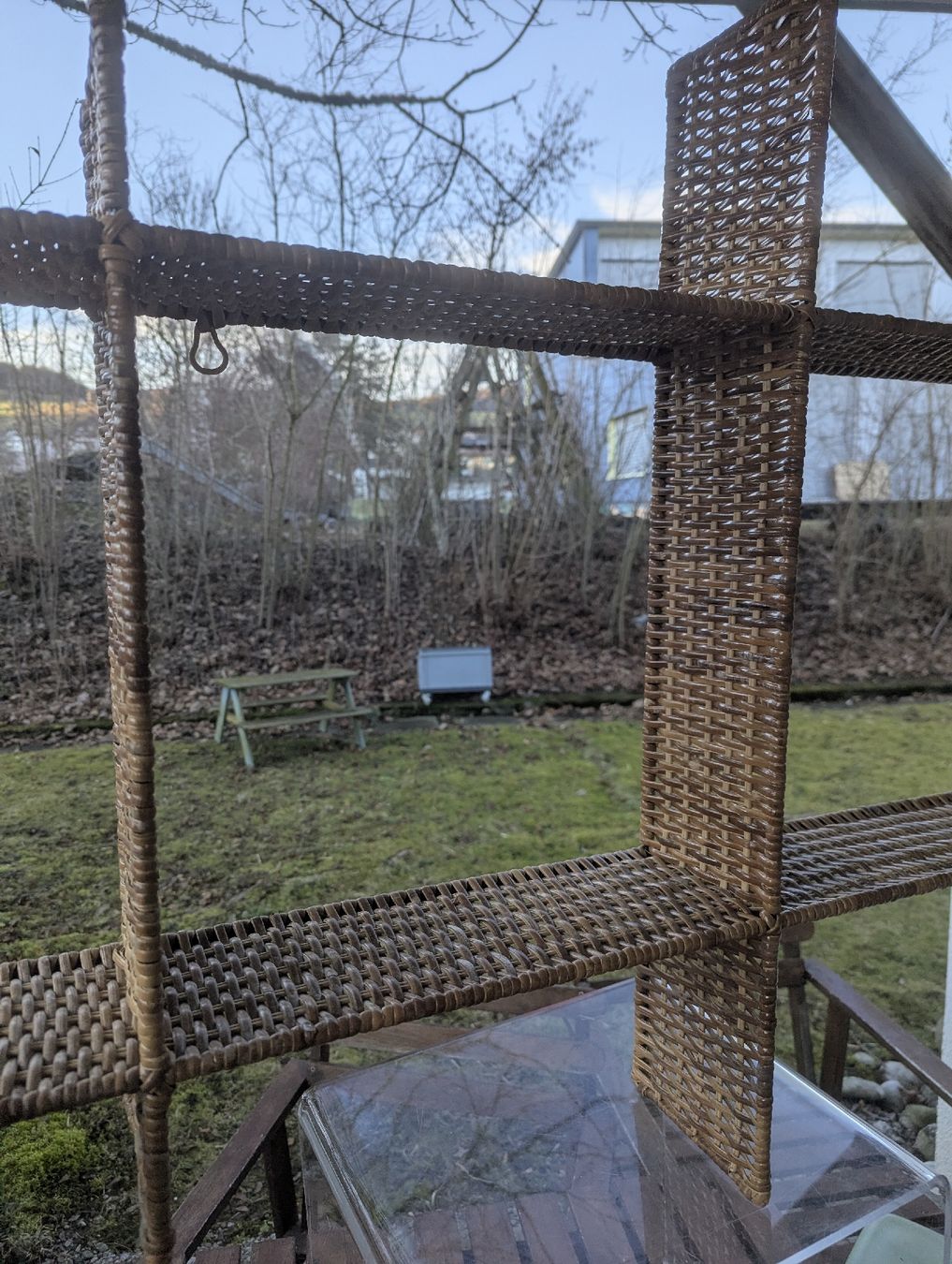 Scaffali: Vintage 70s Rattan Grid Wall Shelf - Large – Usato da Erlinsbach SO venduto da Meytalien 4