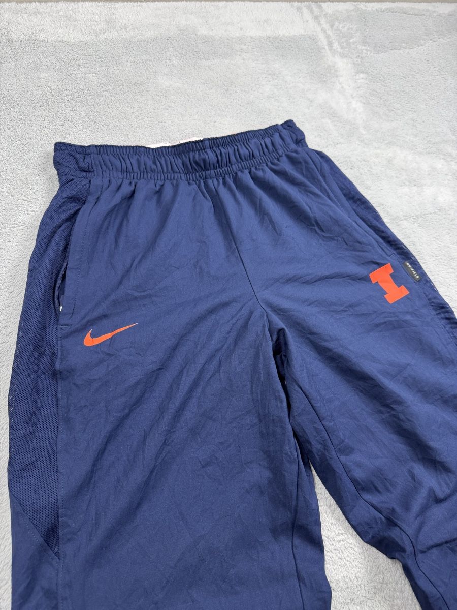 Nike Pantalons: Nike trackpants – D'occasion à Erlinsbach SO par TogaResell 1