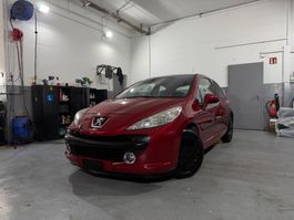 Peugeot 207 1.4i 16V