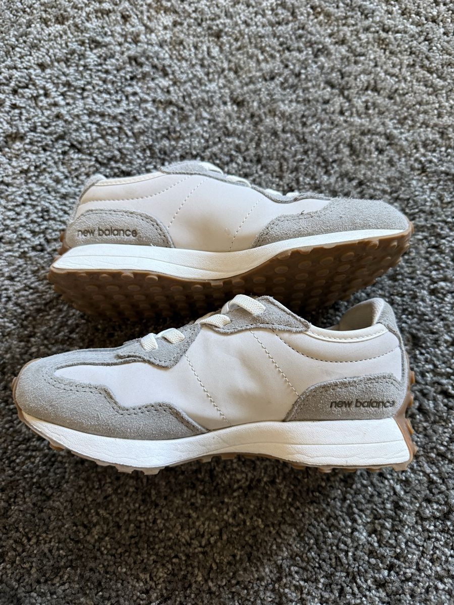 New Balance Chaussures filles: New Balance – D'occasion à Oberglatt ZH par sam_vs55 1