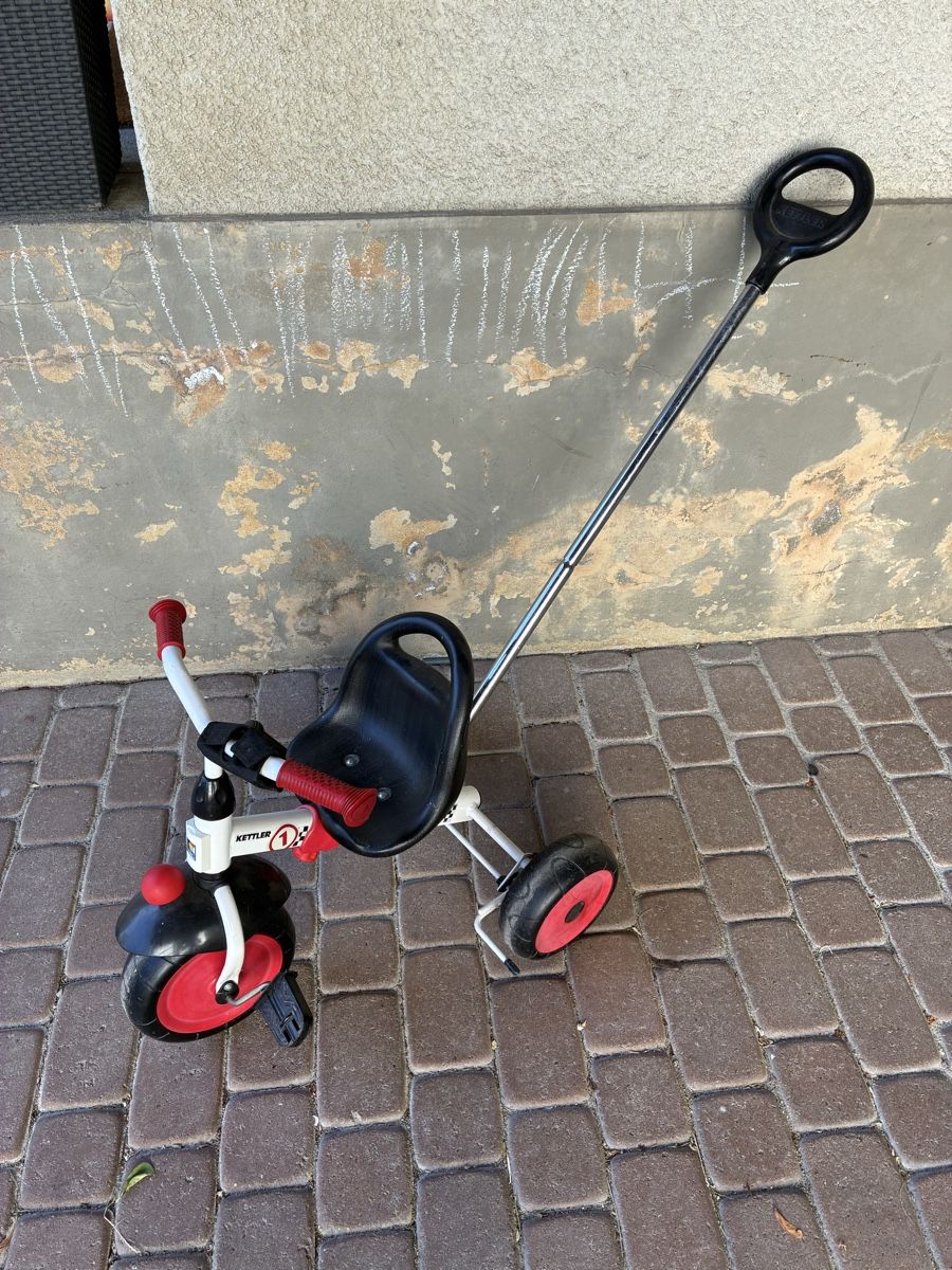Kettler Veicoli per bambini: Kettler Dreirad mit Stange – Usato da Langenthal venduto da Adrian_Bucheli