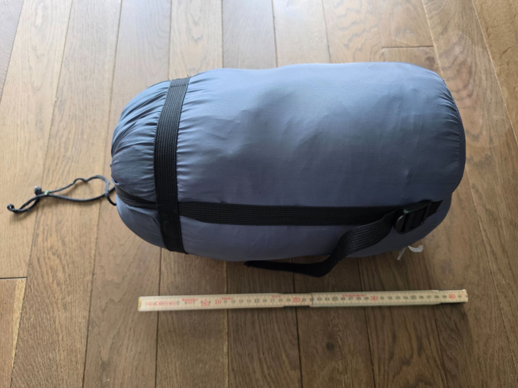 Sacchi a pelo: Eurohike 250 Schlafsack – Usato da Bern venduto da nic_k9sl 3