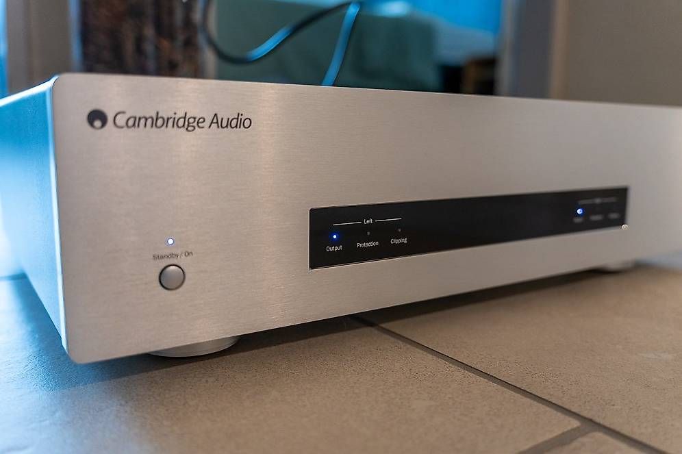 Cambridge Audio Amplificatori: Ampli de puissance Cambridge Azur 651W – Usato da Ferreyres venduto da Geek_Inside 1