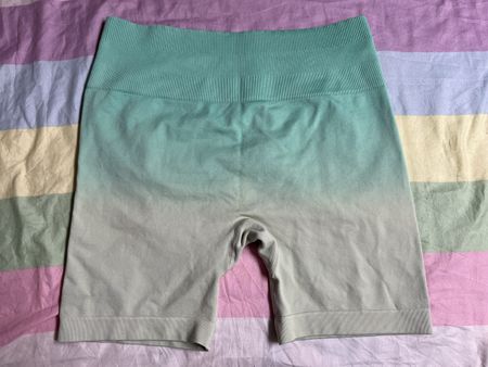 Sport Shorts Damen Ombre Design 💚