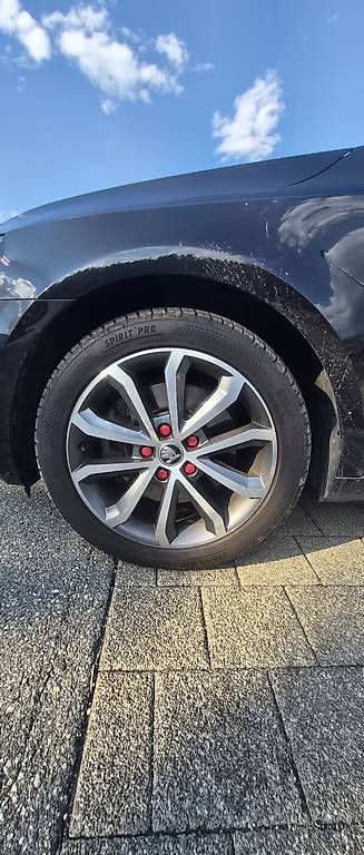 Autos: Skoda Octavia 2018  – D'occasion à Thusis par KasstroZZ 2