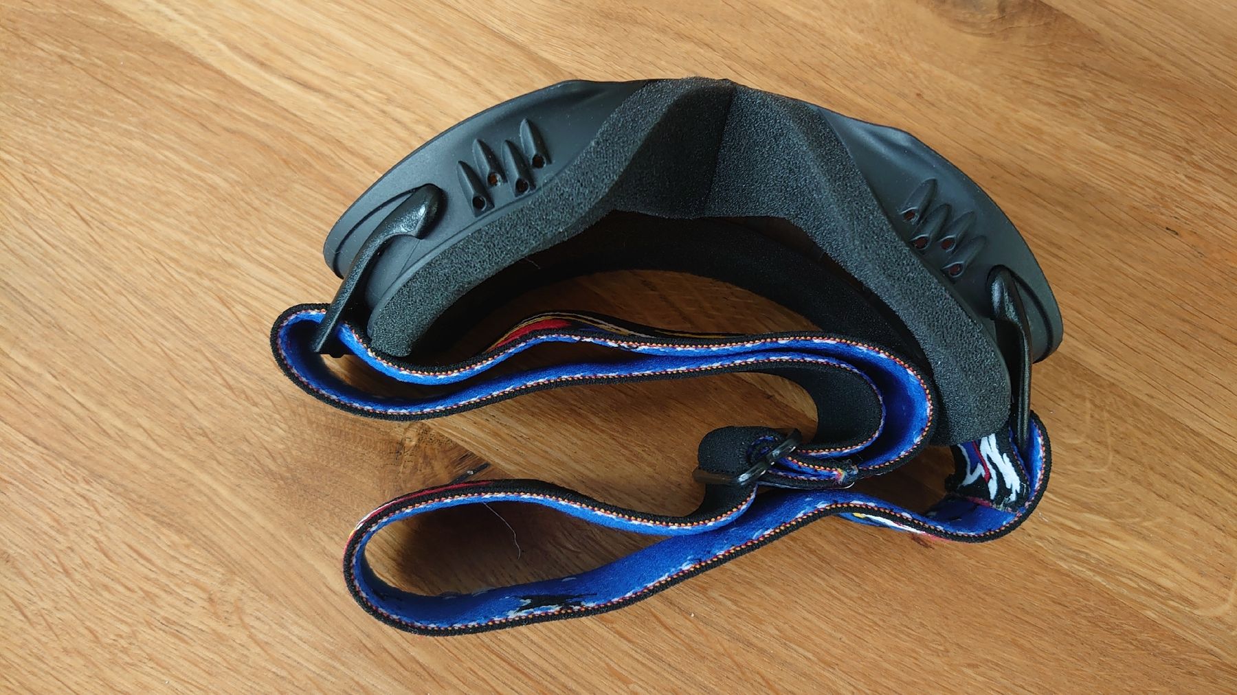 Uvex Occhiali & Lenti: Uvex Kinderskibrille – Usato da Pfäffikon SZ venduto da Wild0 2