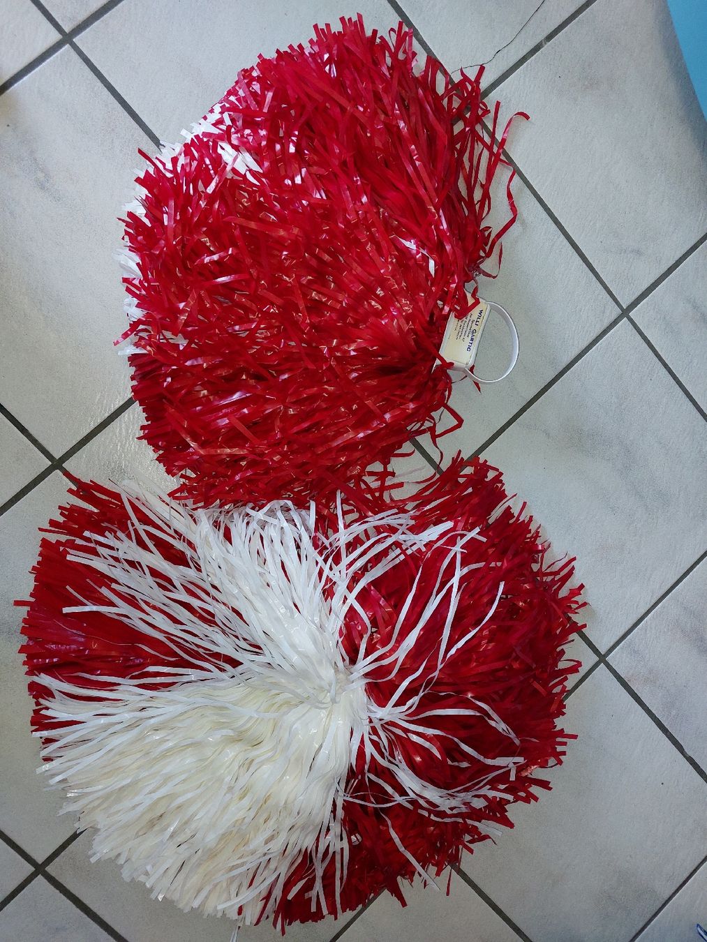 Costumi: Cheerleader Pompom's Rot-Weiss – Usato da Elgg venduto da Dagmar_17