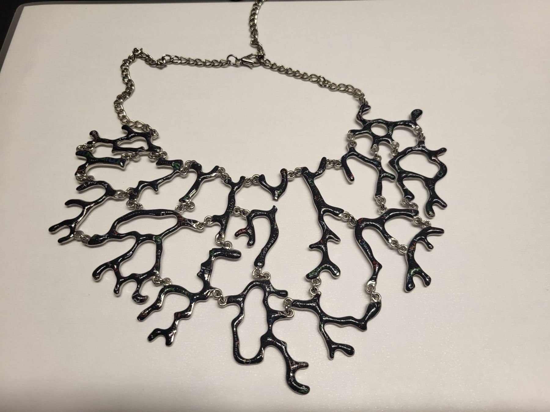 Desigual Ketten: Desigual collier – Gebraucht aus Lindau von Seepferd33
