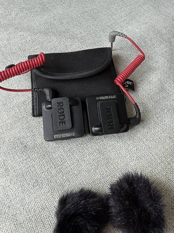 Microfoni: RØDE Wireless GO microphones  – Usato da Zürich venduto da YanaZam 1