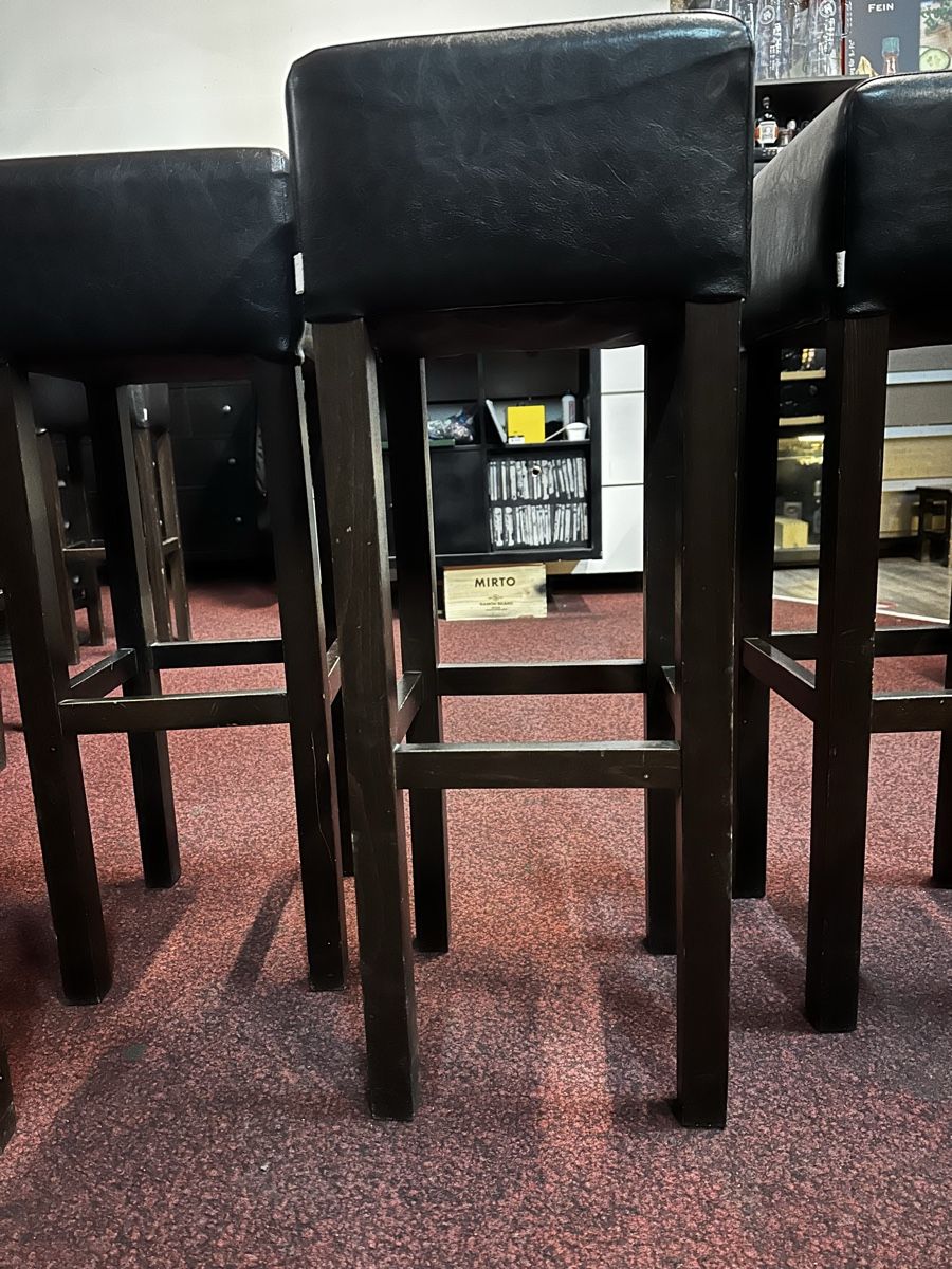 Tabourets: 4 Barhocker Kunstleder Braun – D'occasion à Kloten par Itrade 6