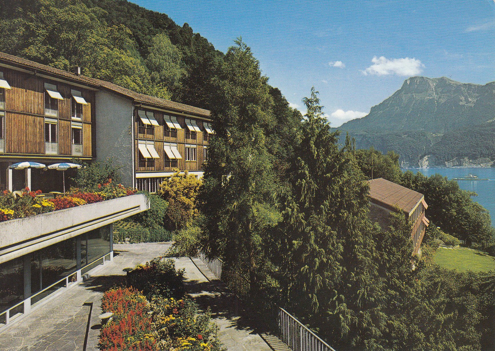 Cartoline postali: Gersau Rotschuo 1979 – Usato da Bürglen TG venduto da StampGraf