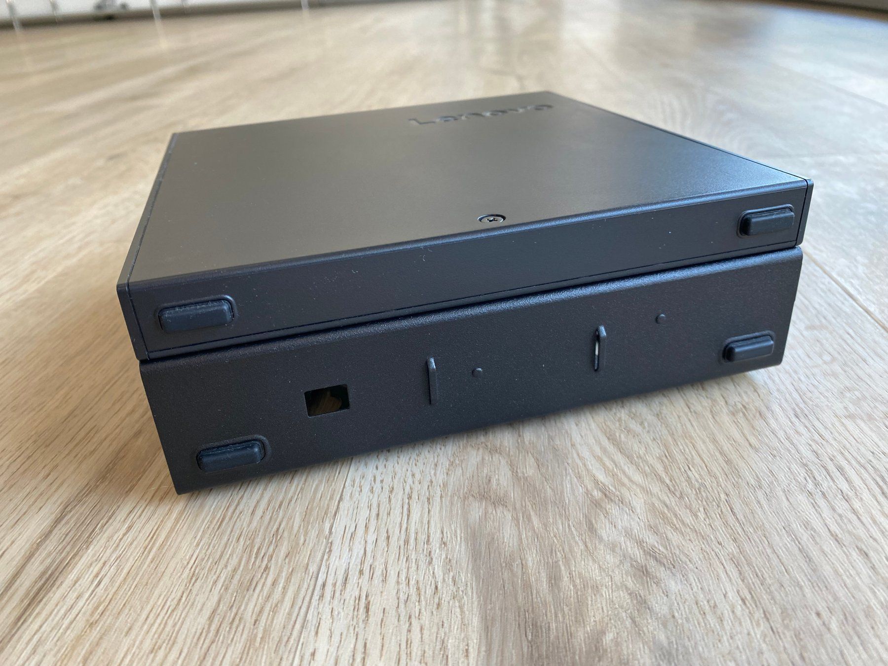 Lenovo PCs: Lenovo ThinkCentre Tiny USB DVD-Brenner inkl. Tiny Halterung – Gebraucht aus Wetzikon ZH von BackToRetro 1