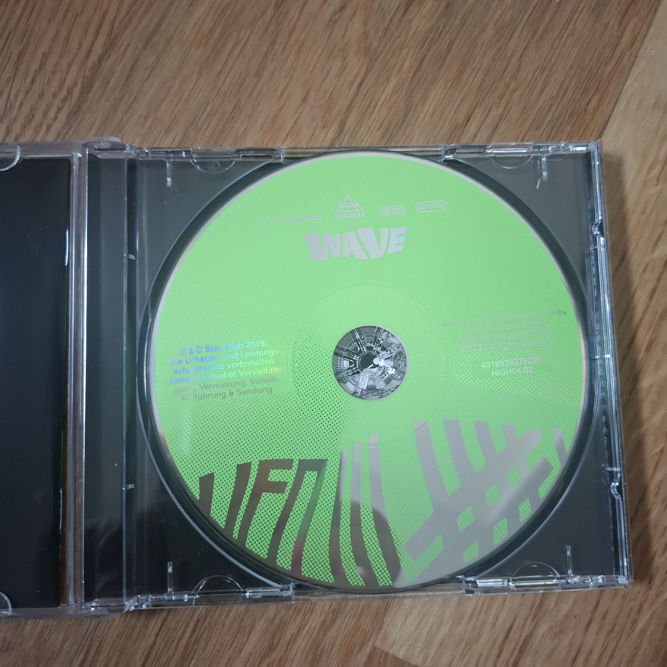 CDs: Ufo361 - Wave Fanbox Grösse L – Gebraucht aus St. Gallen von emi_nfh9 4