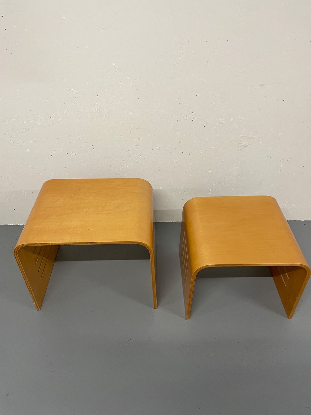 Tischset: Design Beistelltische – Gebraucht aus Seengen von I.Fontana