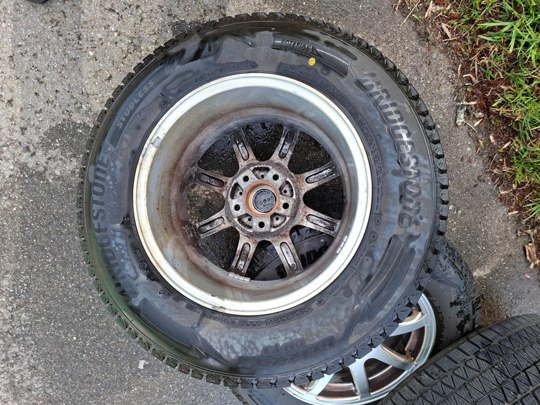 Bridgestone Pneumatici & Ruote complete: 1 Satz Winterräder BRIDGESTONE – Usato da Knutwil venduto da Froeschli60 2