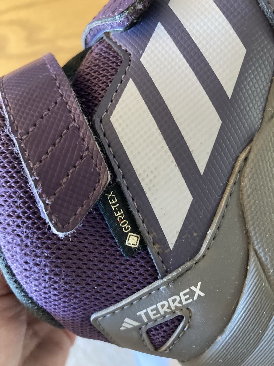 Adidas Chaussures garçon: Adidas terrex gore tex kinder – D'occasion à Villars sur Glâne par billbaroud 5