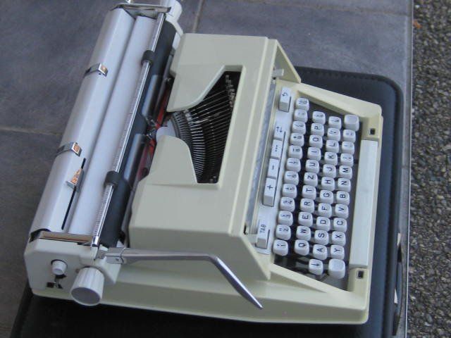Hermès Schreibmaschinen: Machine à écrire HERMES 3000 – Gebraucht aus Vallorbe von mugyval 4